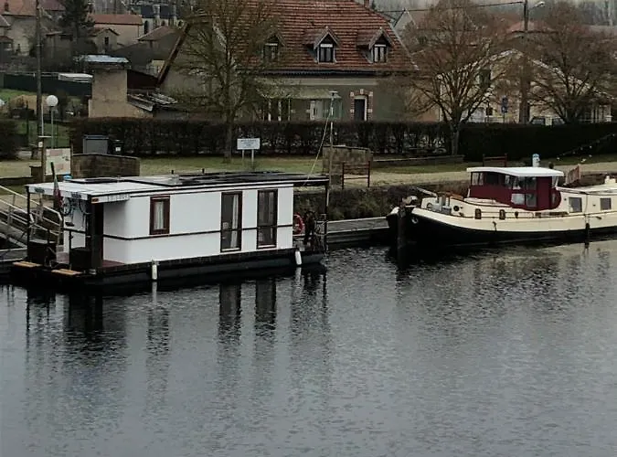 Du Port Quarto em Acomodações Particulares